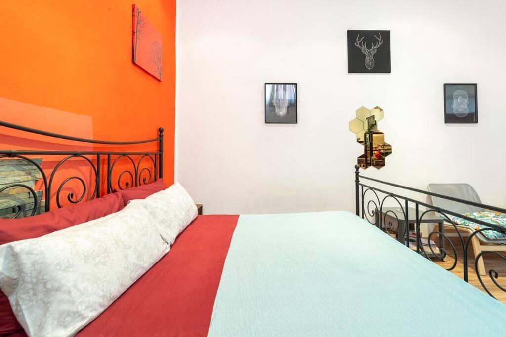 Central And Cozy Loft With Courtyard Bologna Luaran gambar